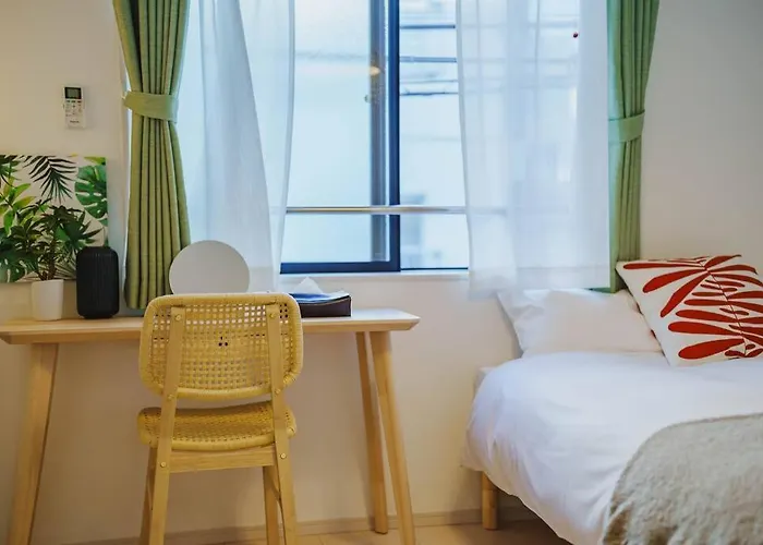 F Newly Renovated Hotel, Direct Access To Ueno, Asakusa, Disneyland, Airport