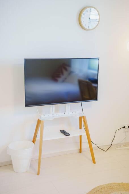 F Newly Renovated Hotel, Direct Access To Ueno, Asakusa, Disneyland, Airport 公寓 東京都